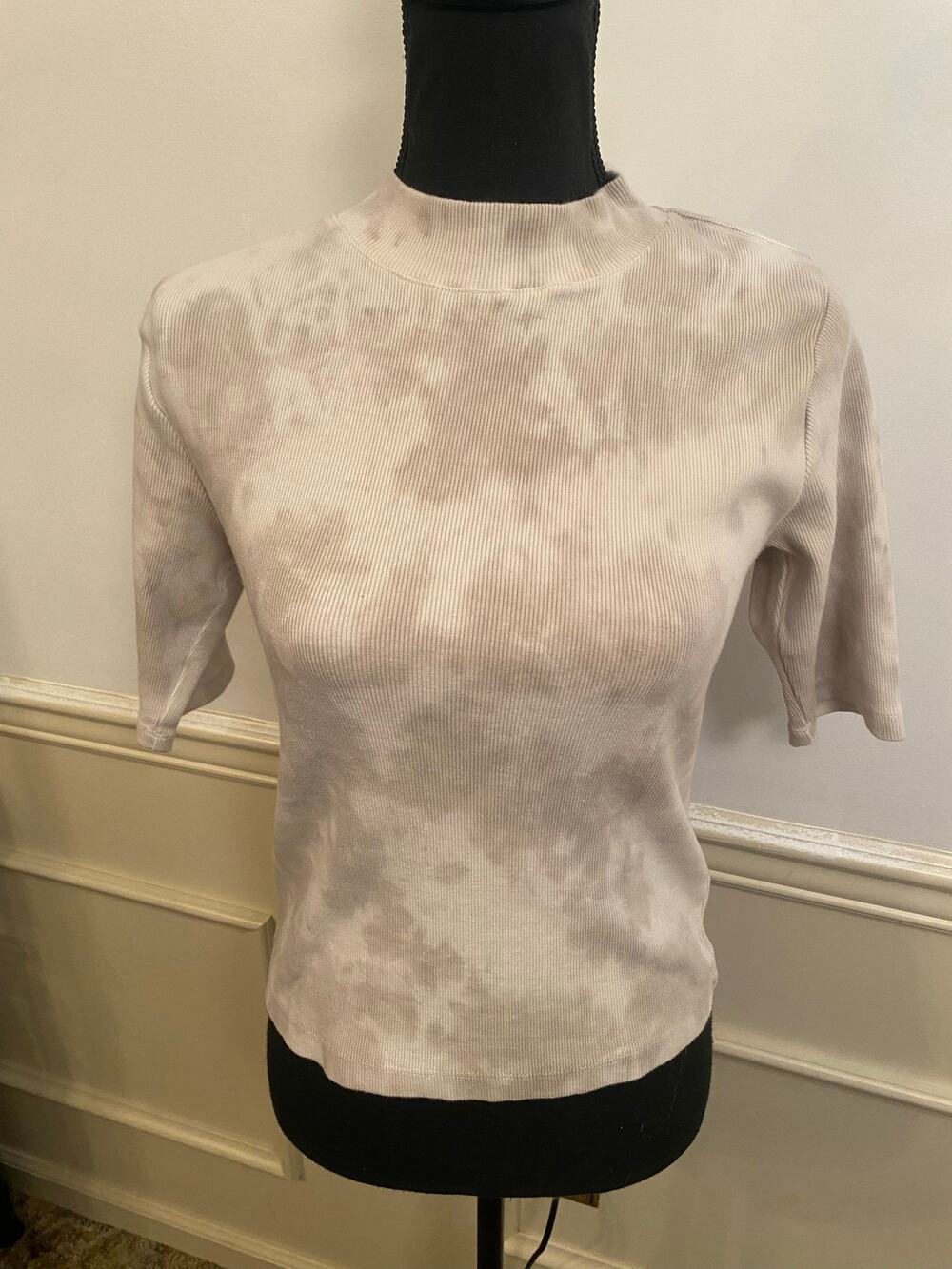 Hudson Los Angeles Fitted Neutral Tie Dye Cropped Baby Tee Mini Mock Neck Ribbed